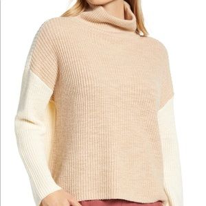 Lou & Grey Colorblock Turtleneck Sweater Sz XS Tan/Cream